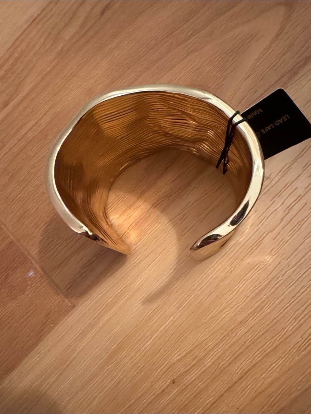 House of Harlow 1960 Shiny Gold Wave Cuff Bracelet - Picture 4 of 9